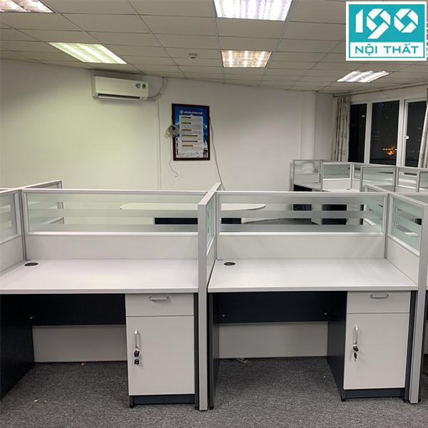 Lưu trữ thông minh với bàn làm việc chân sắt có hộc